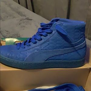 Blue Suede Pumas